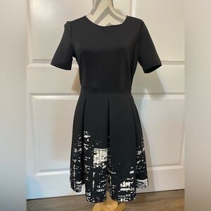 Elie Tahari 8 NYC Skyline Fit & Flare Dress